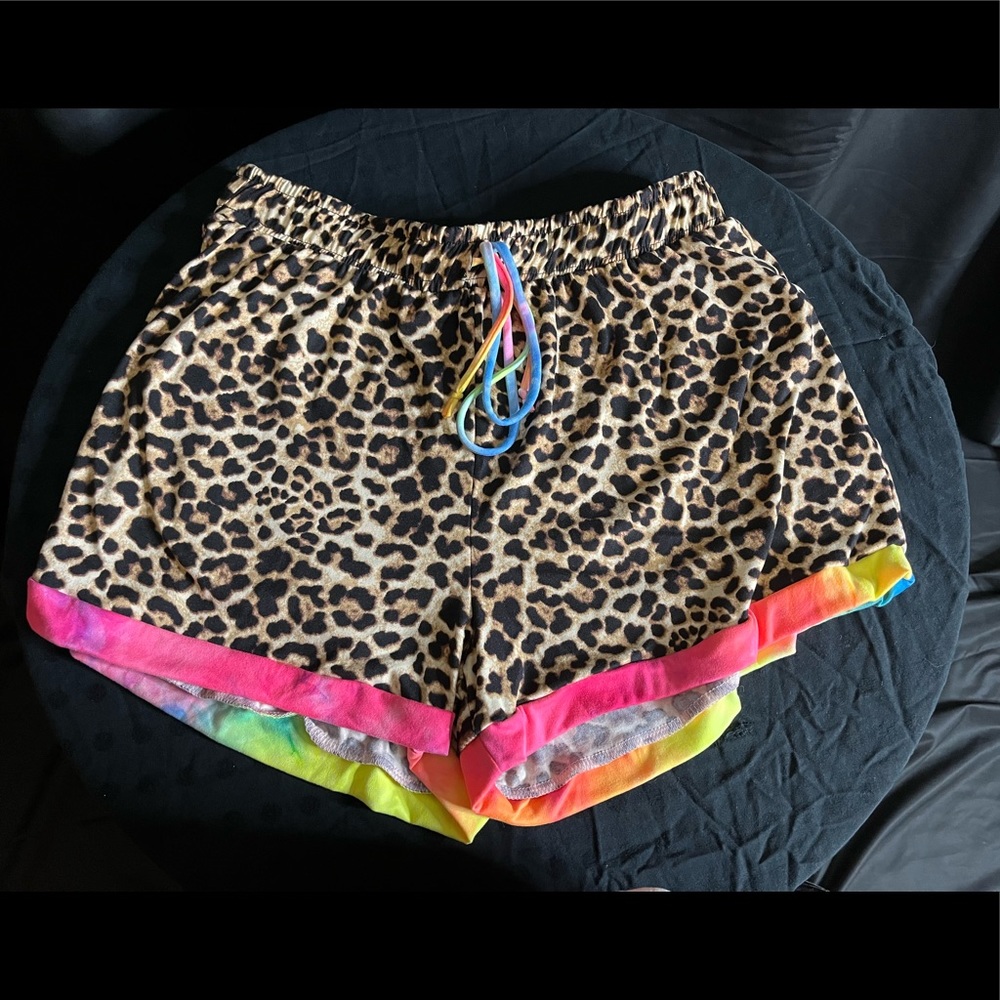 Woman’s White Birch Leopard Shorts w/ Tie Tye.